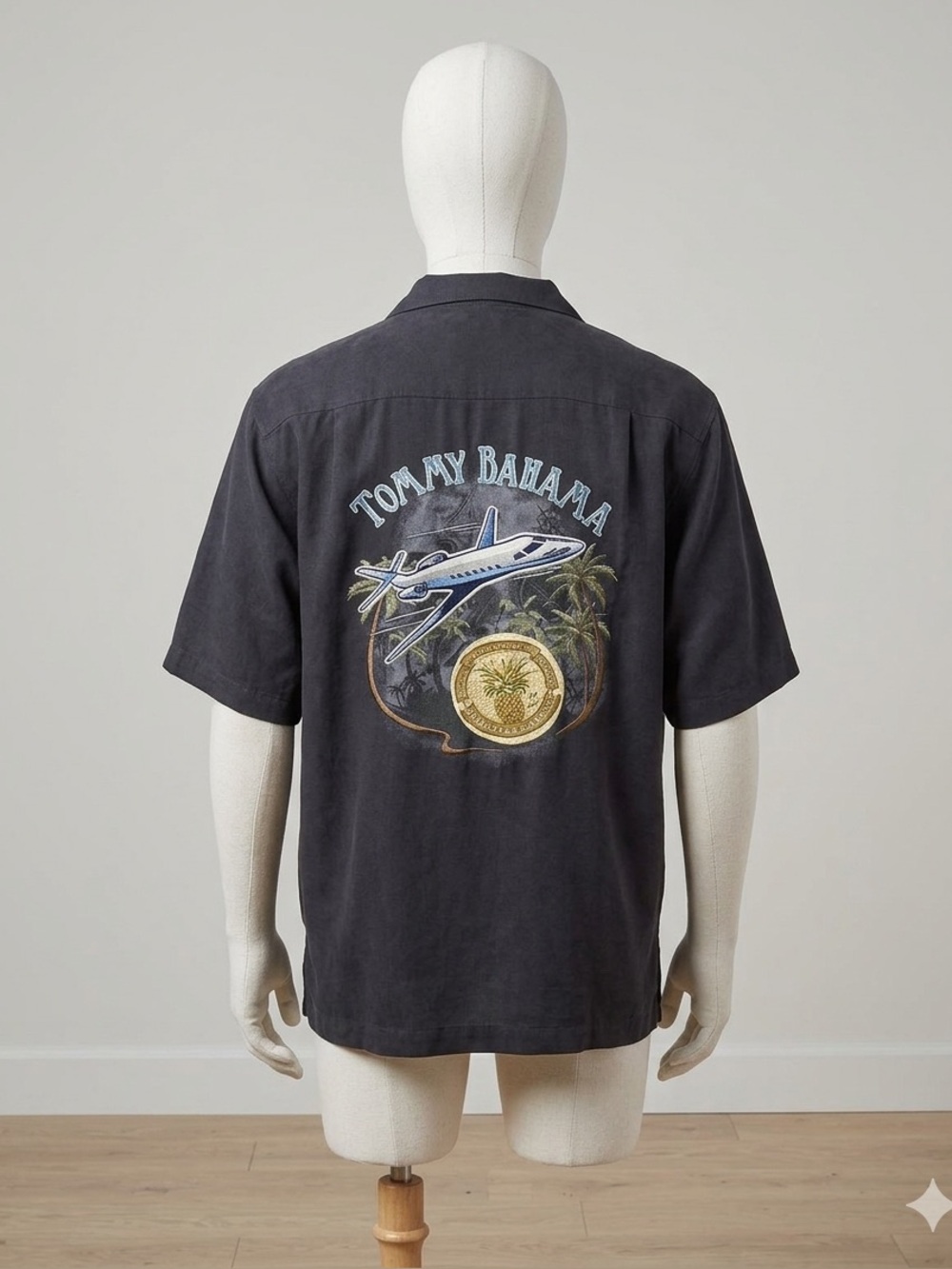 Tommy Bahama Men’s L 100% Silk Hawaiian Camp Shirt Black Embroidered Airplane
